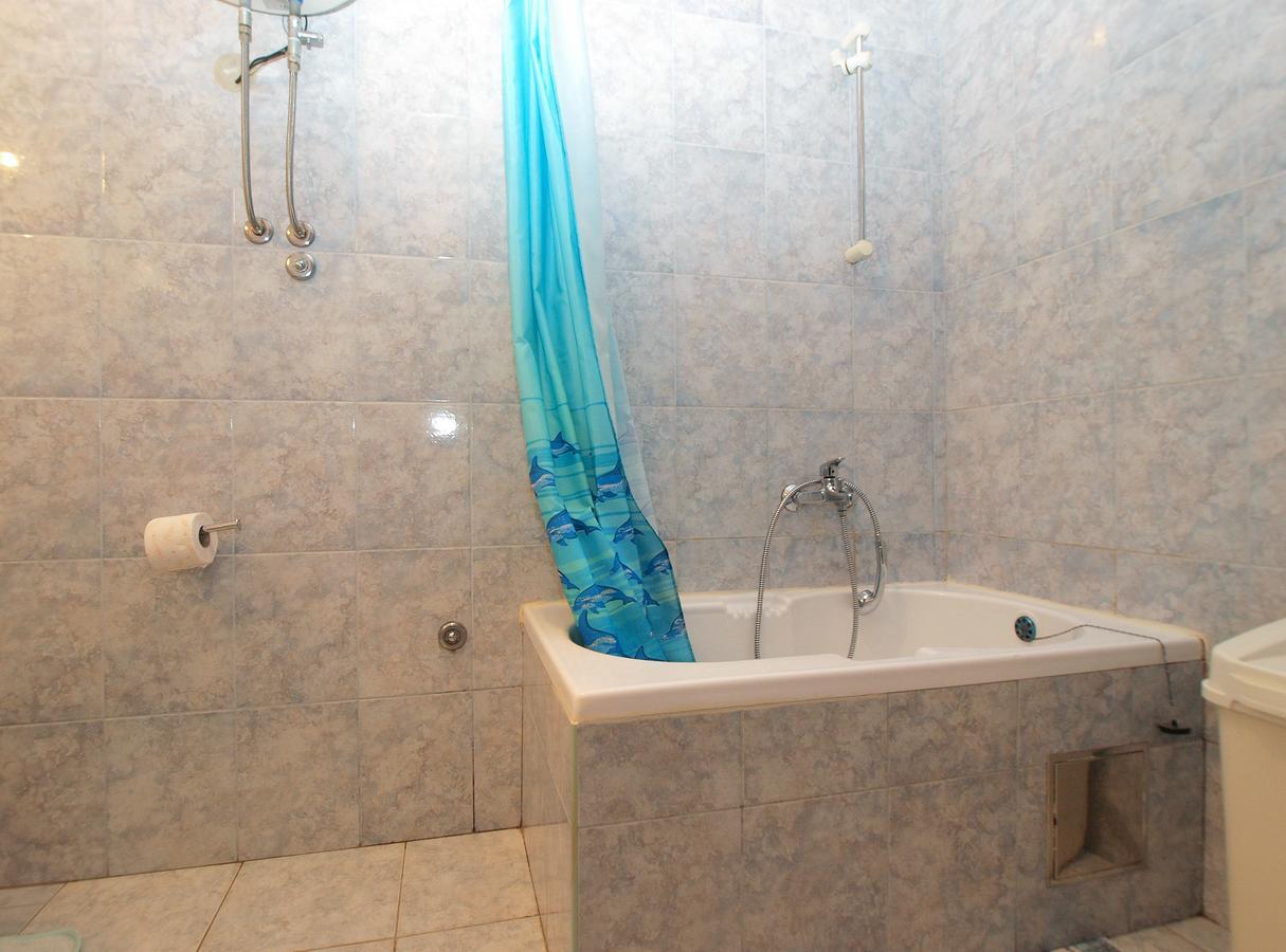 Apartment Vladimira 1569 Pula Zewnętrze zdjęcie